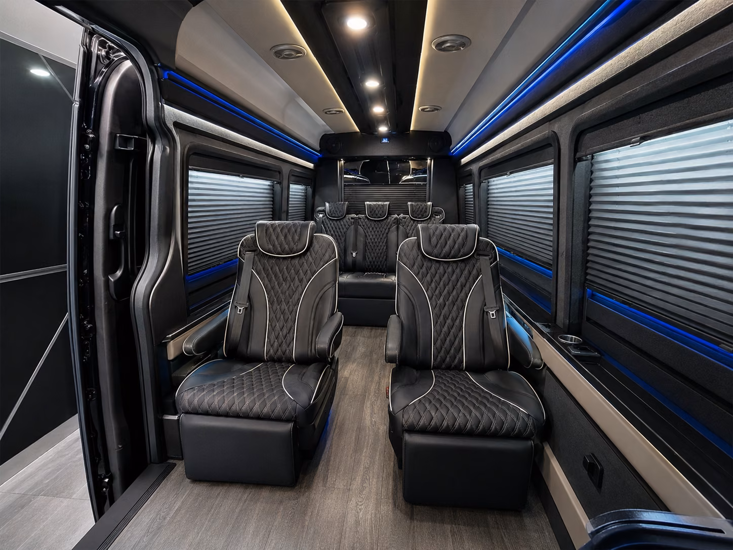 corporate convention group airport transfers in fort smith